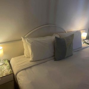 Kamer met een King Size Bed met de Toegang voor Gehandicapten